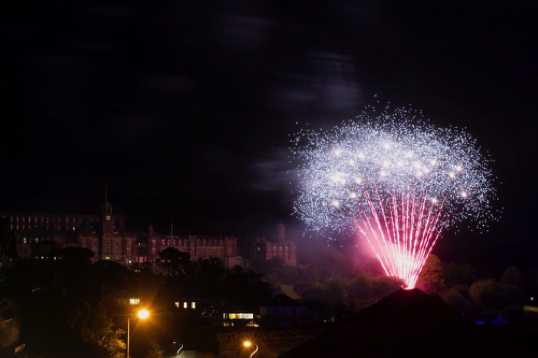 27 August 2021 - 22-29-46

--------------
Dartmouth Regatta Fireworks display